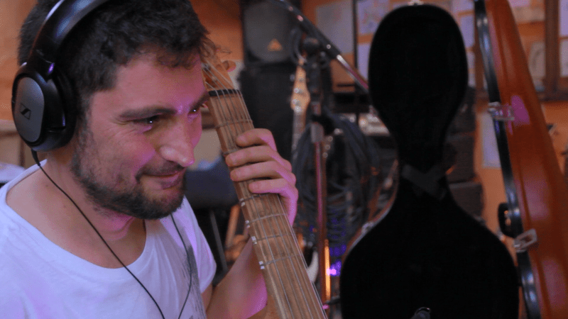 Fernando Maés - El Puente en la Autopista